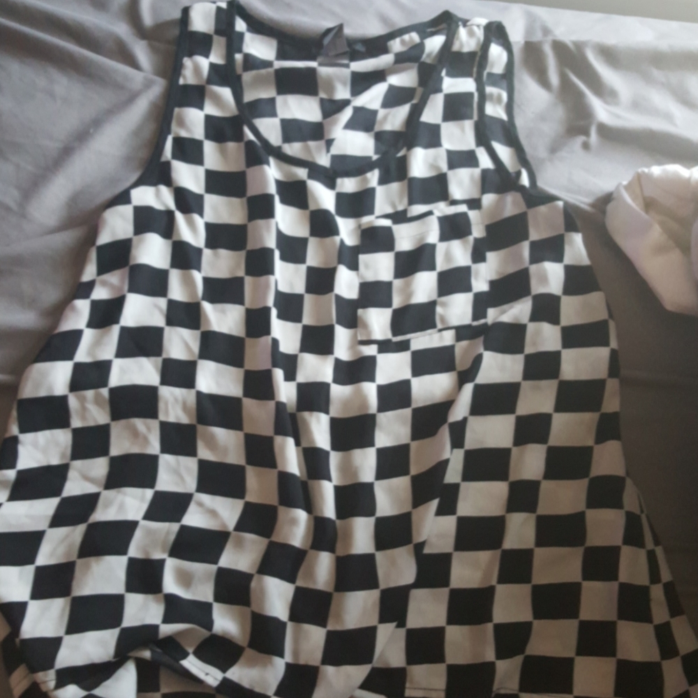 checkered top flowy